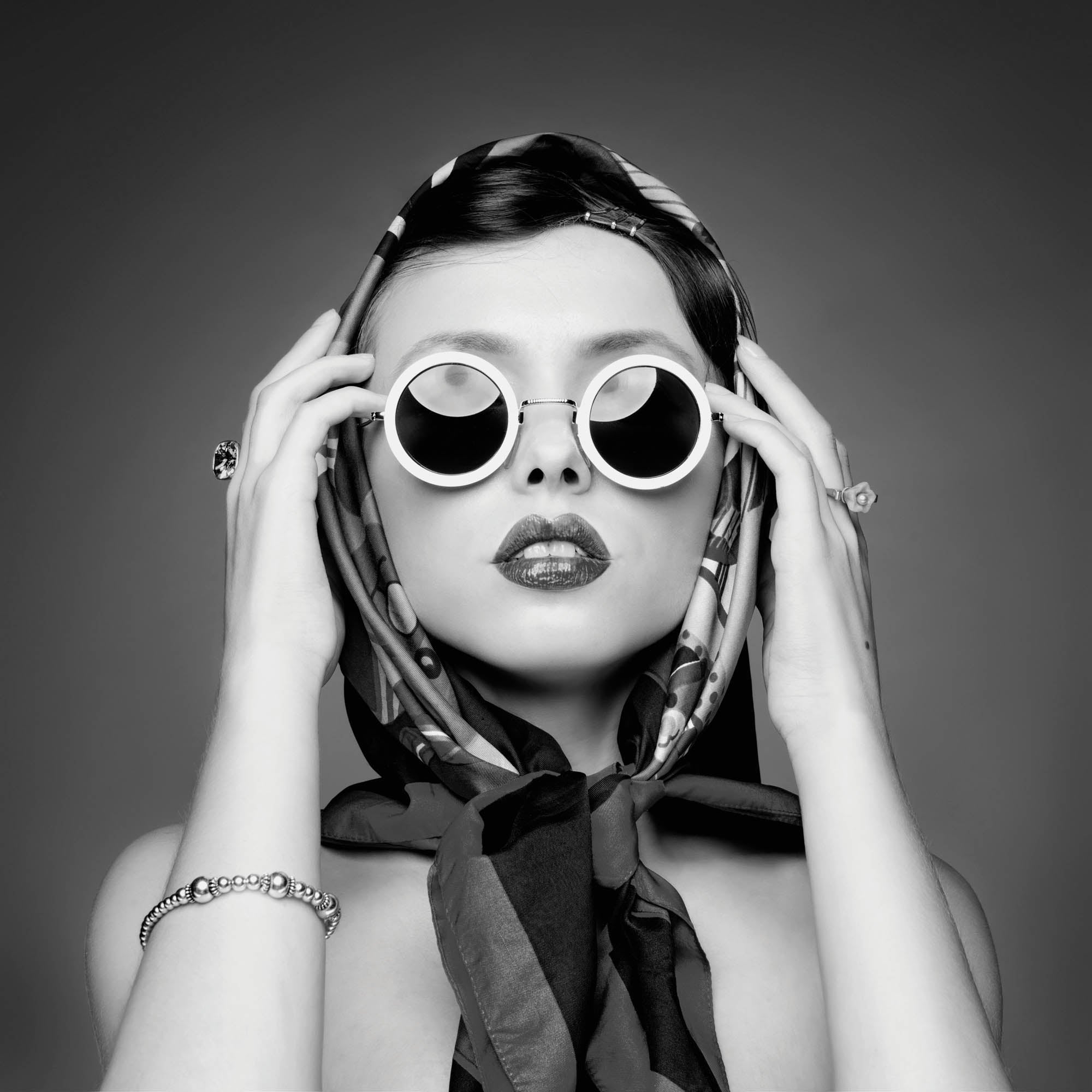 black and white photo of a woman's face - LW00407