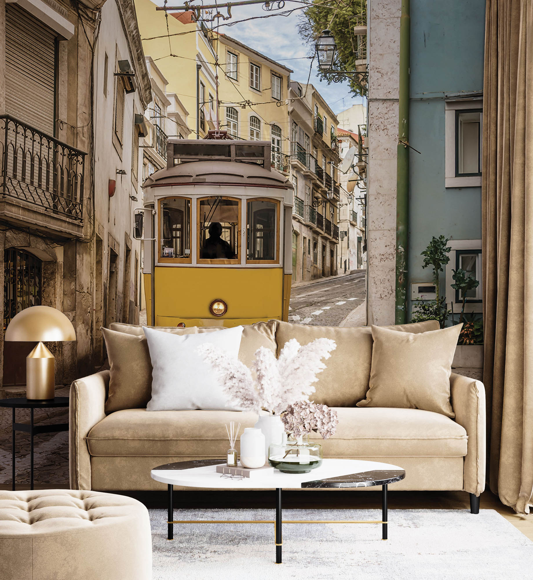 Tram through Lisbon - LW00383