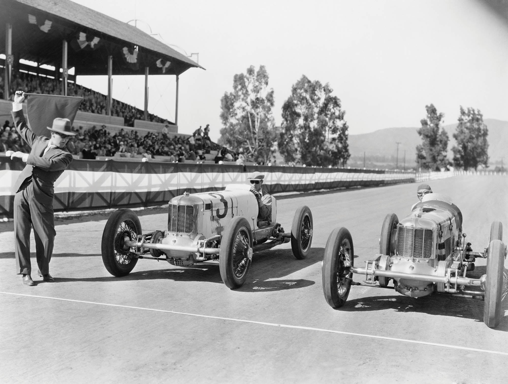 Vintage Race Cars - LW00397