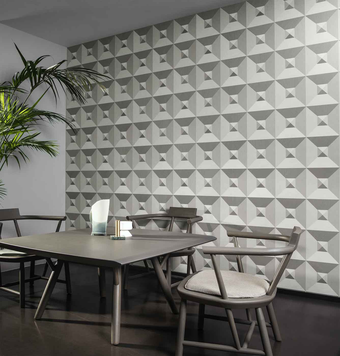 Arte Focus Pyramid 26500