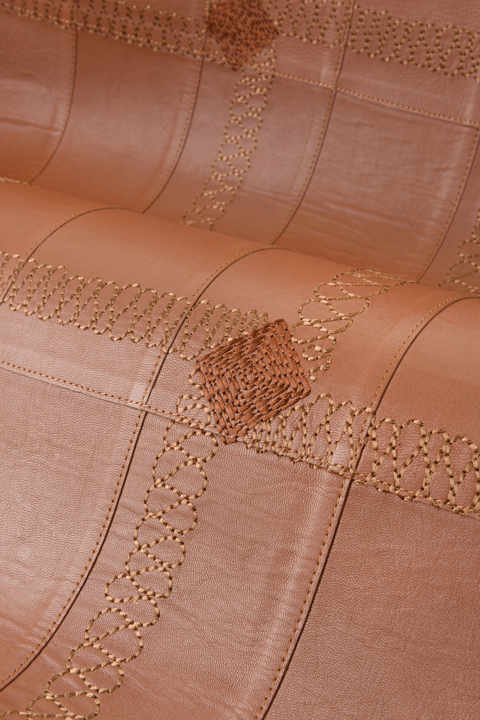 Arte Corium Cassone 27421 Behang