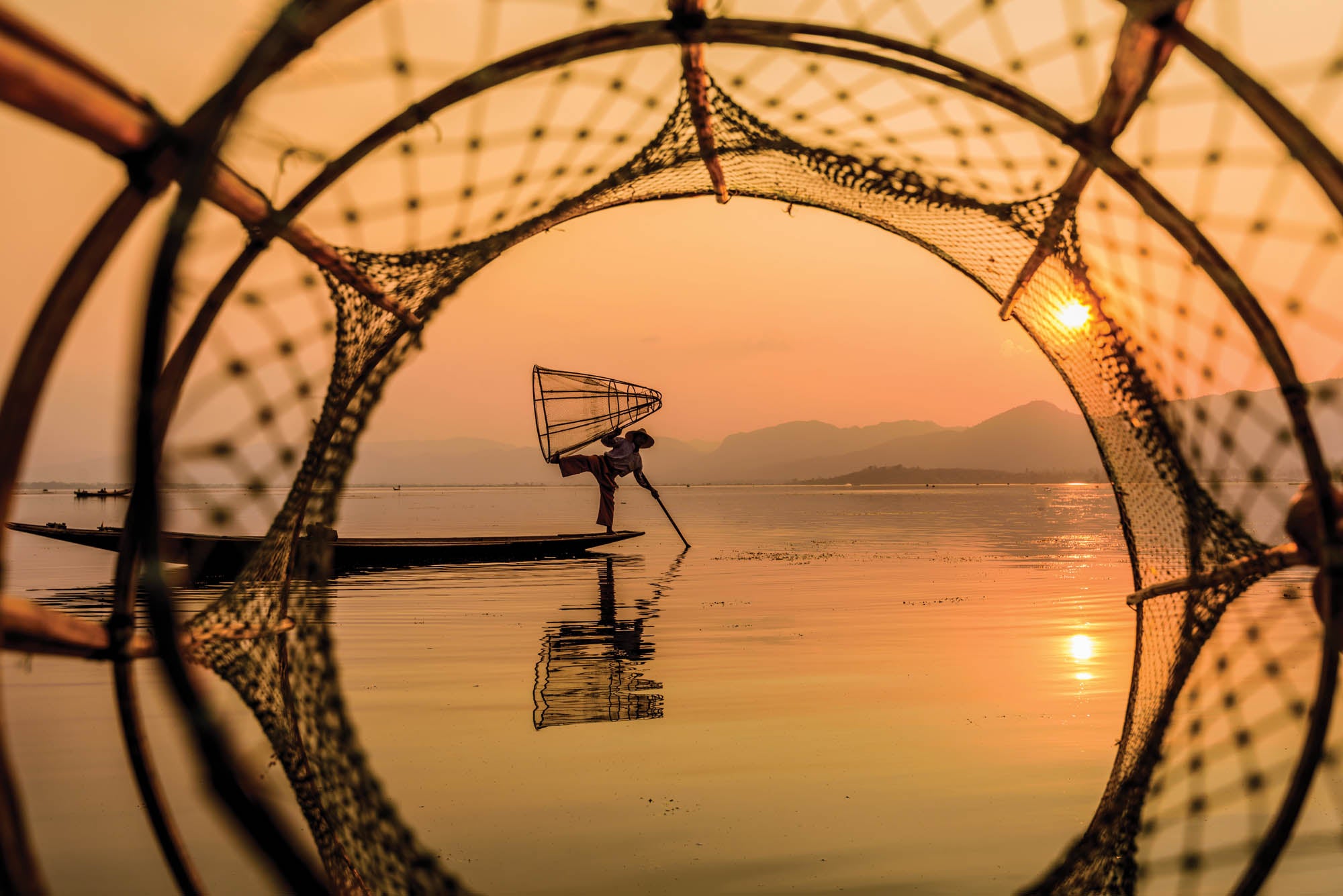 Aziatische visser - LW00069 Fotobehang