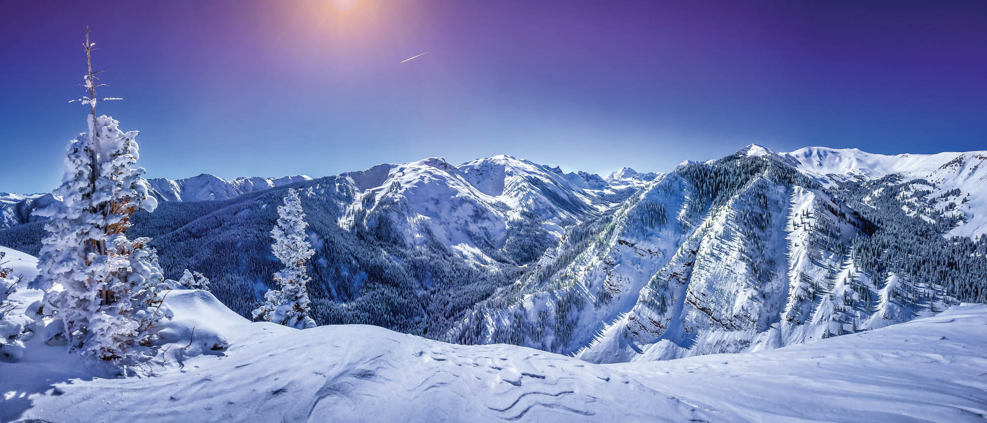 Besneeuwde bergtoppen - LW00122 Fotobehang