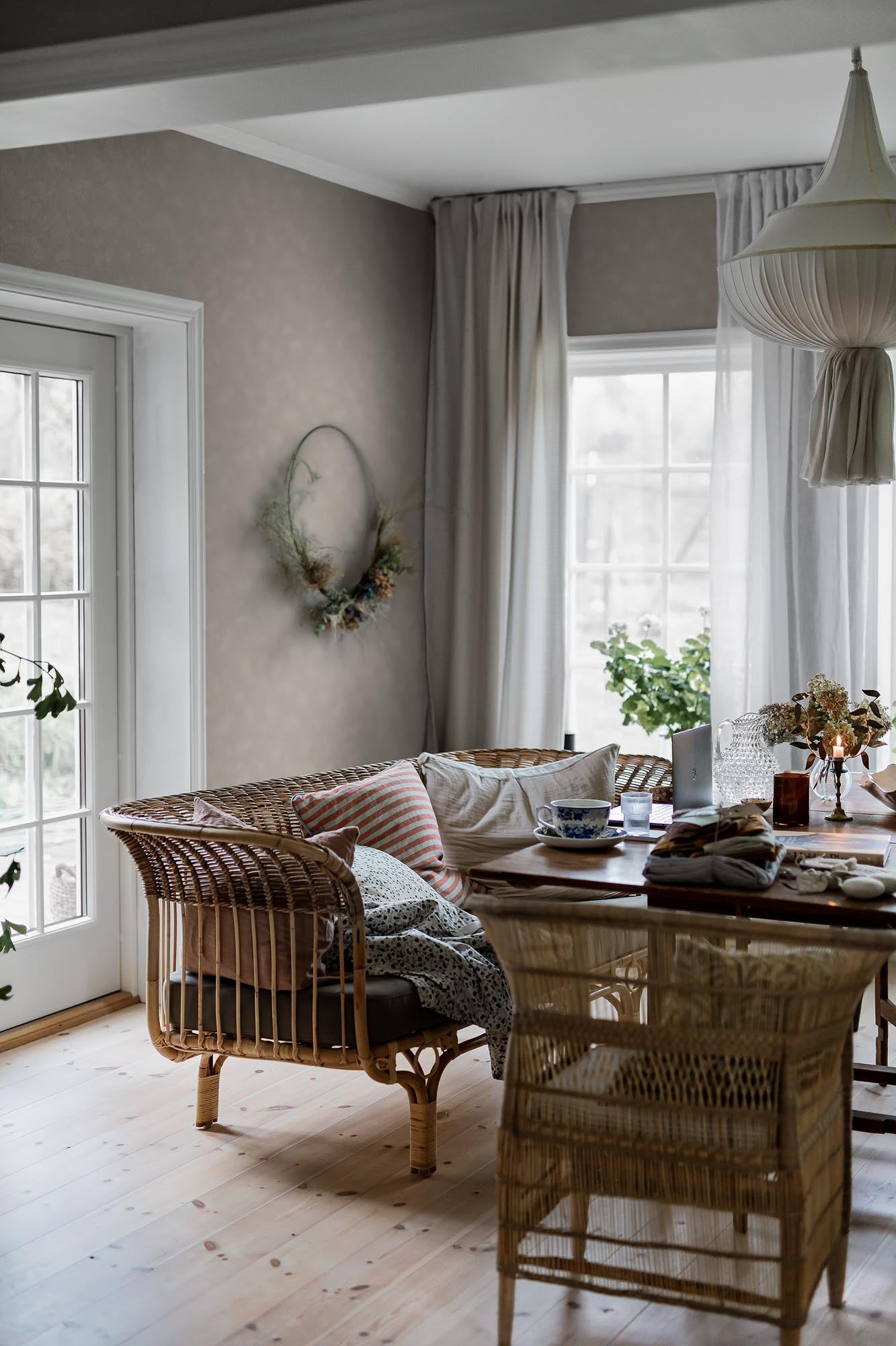 Boråstapeter Cottage garden Painter´s Wall 3588 Behang