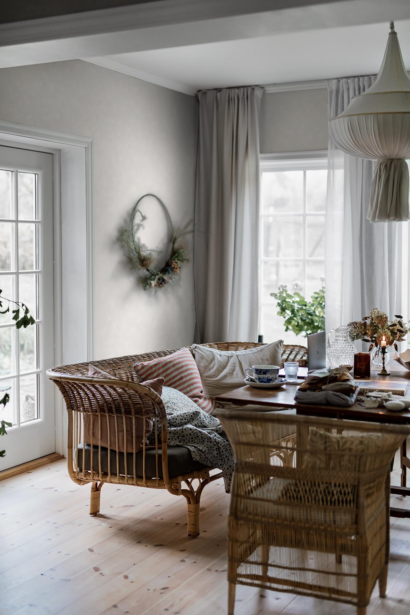Boråstapeter Cottage garden Painter´s Wall 3589 Behang