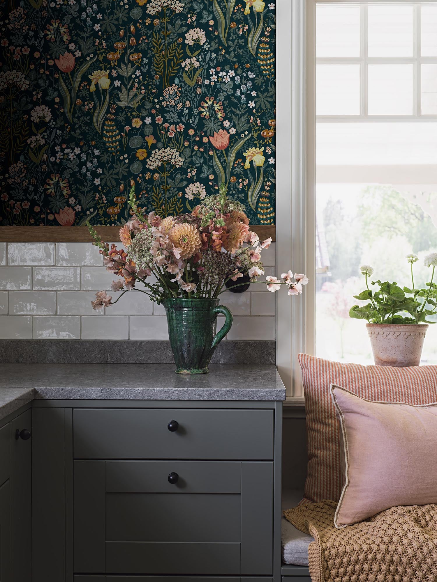 Boråstapeter New Heritage Blomsterhav 2055 Behang