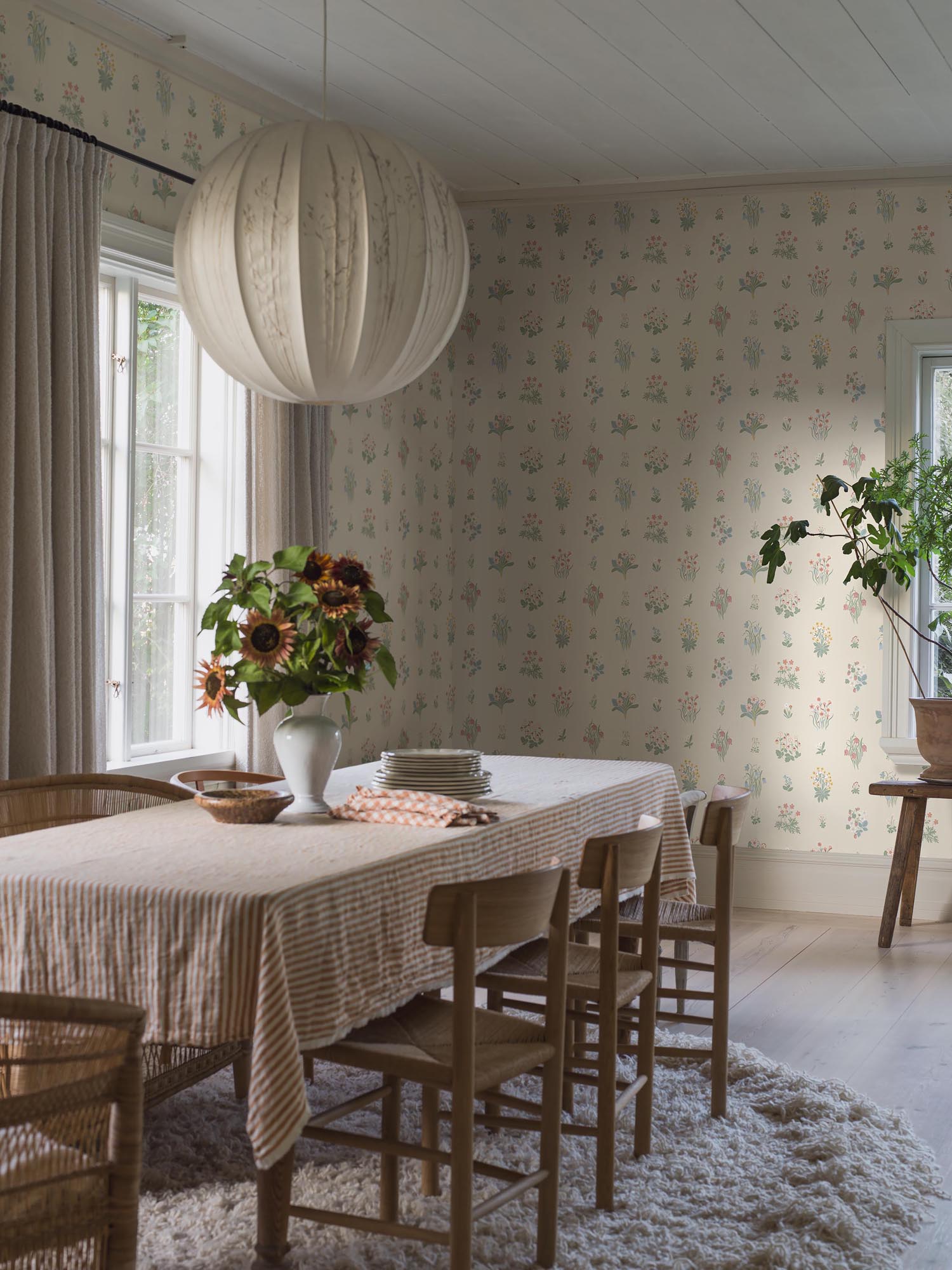 Boråstapeter Österlen Ängsflora 6951 Behang