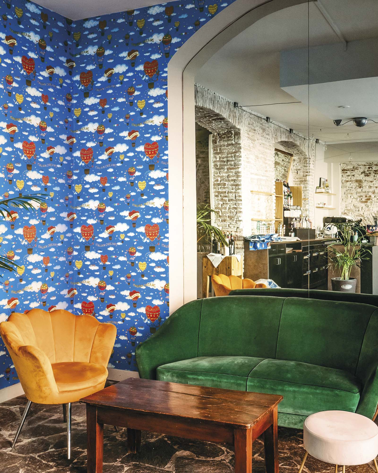 Hooked on Walls Enriquezland Italian Dream 25532 Behang