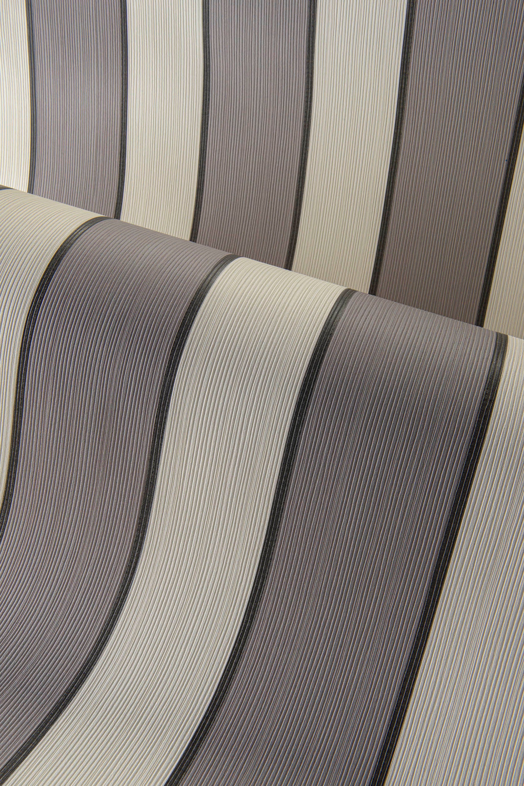 Hooked on Walls Stripes & Stripes Listras 90795 Behang