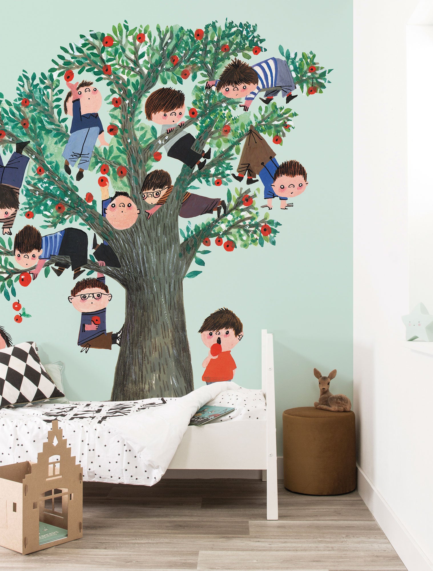 KEK Amsterdam Fiep Westendorp Apple Tree WS-030 - 5 Sheets Behang