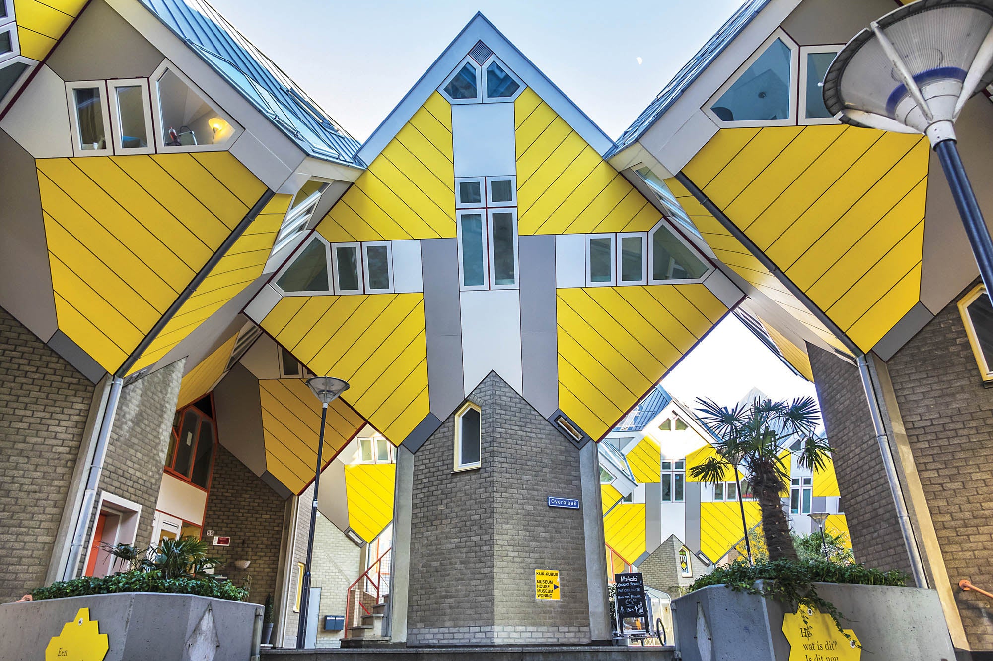 Kubuswoningen - LW00393 Fotobehang