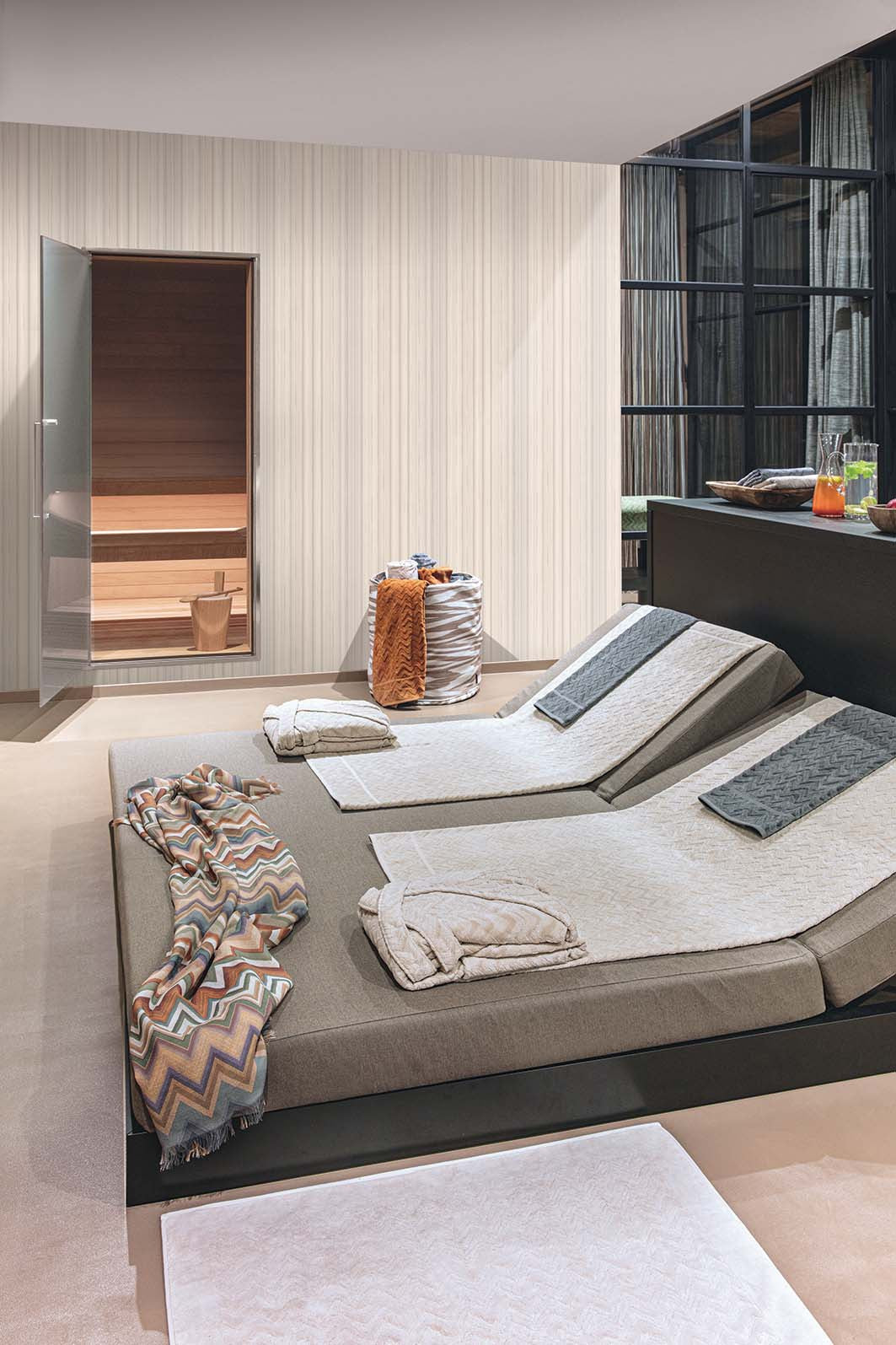 Missoni Home Wallcoverings 04 Striped Sunset 10396