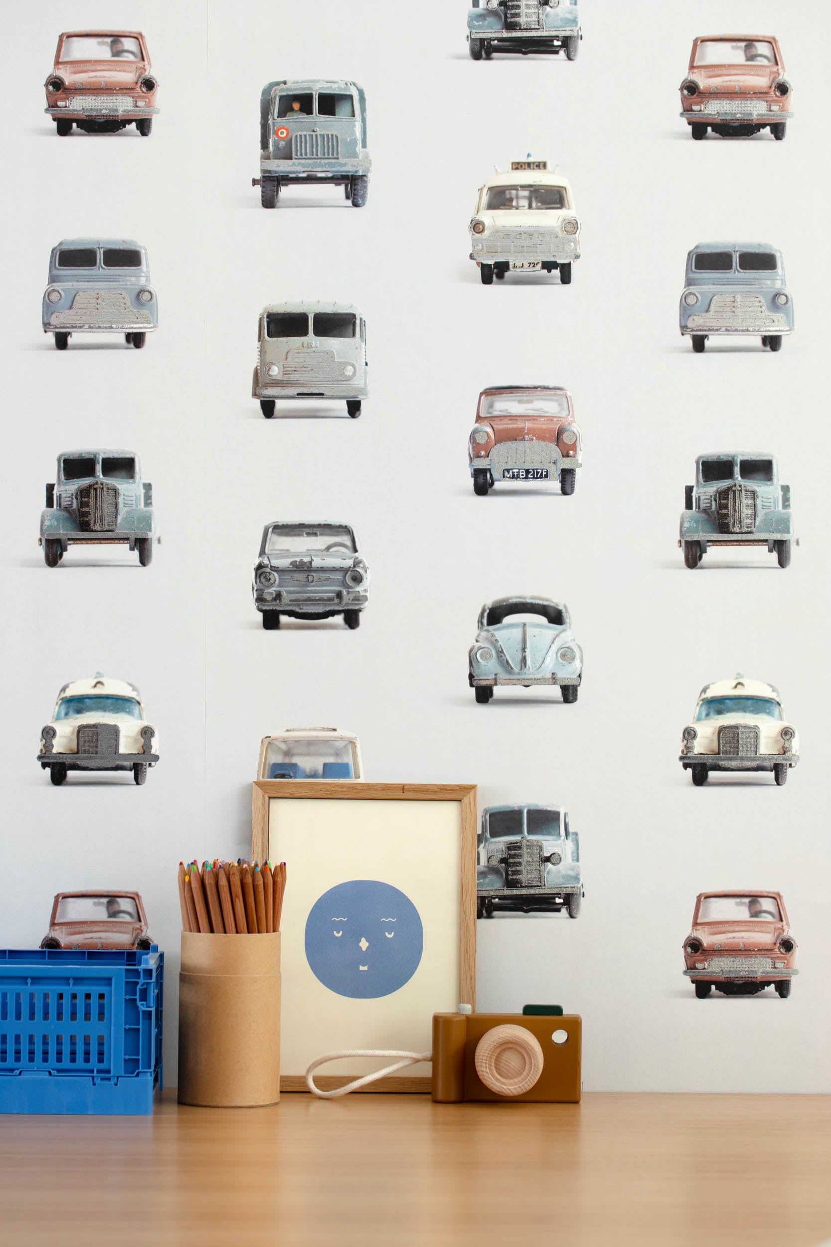 Studio Ditte Auto Lichtgrijs & Zilver Behang