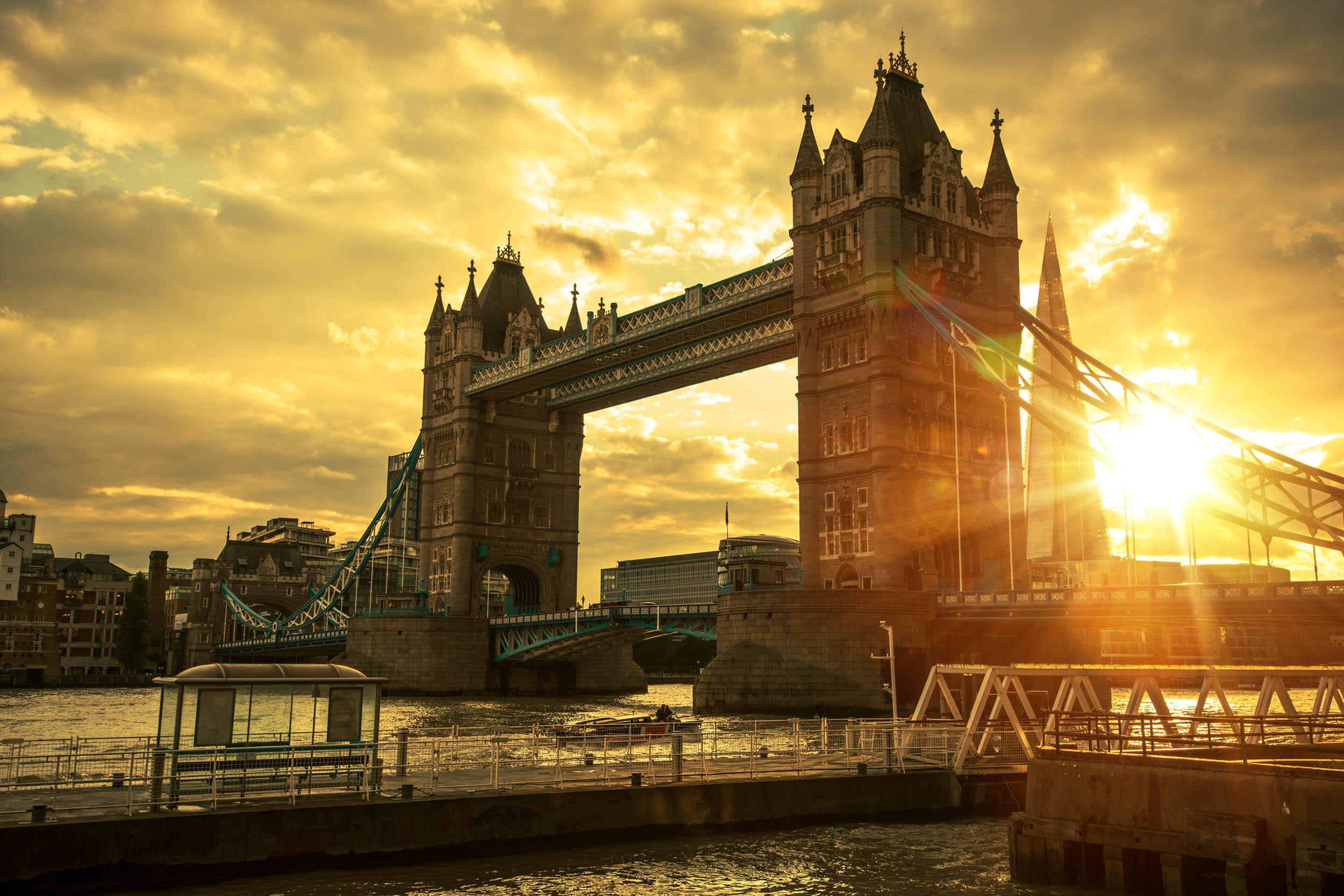 Zonsondergang bij Tower Bridge - LW00759 Fotobehang