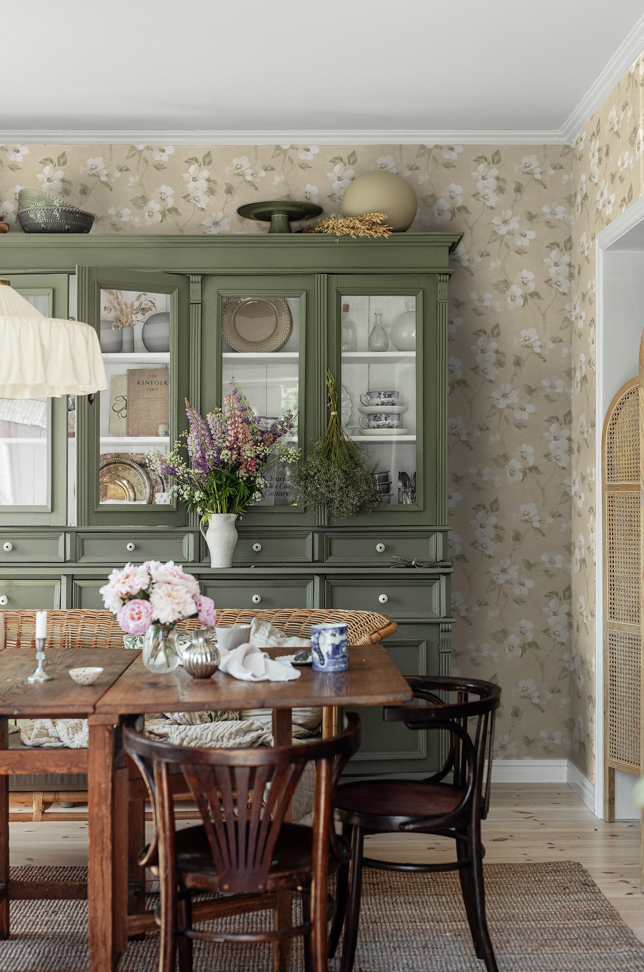 Boråstapeter Cottage garden Helen´s Flower 3584