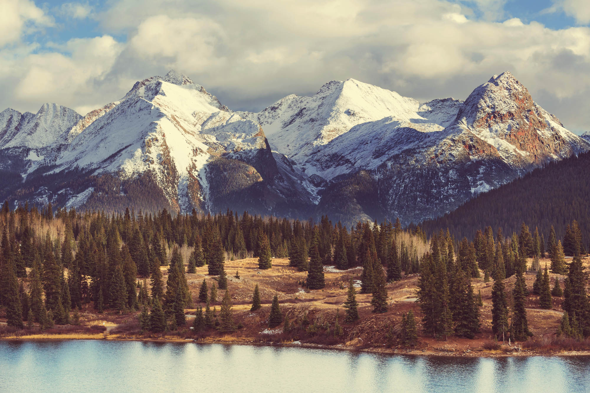 Berglandschap Rocky Mountains  - LW00127