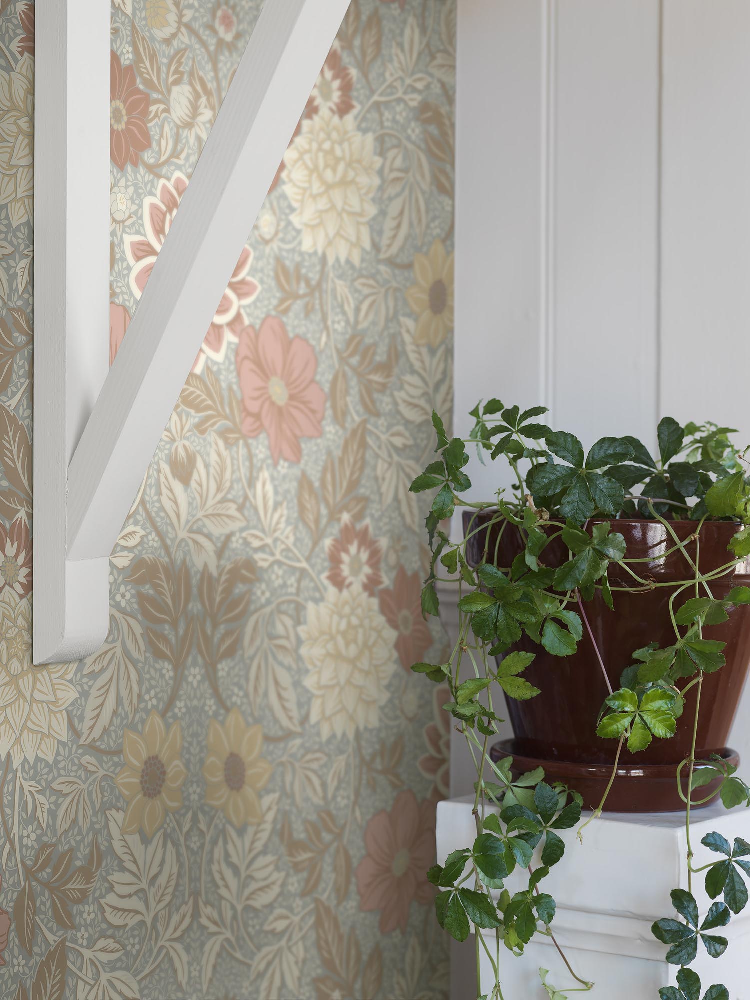 Boråstapeter Falsterbo III Dahlia Garden 7692