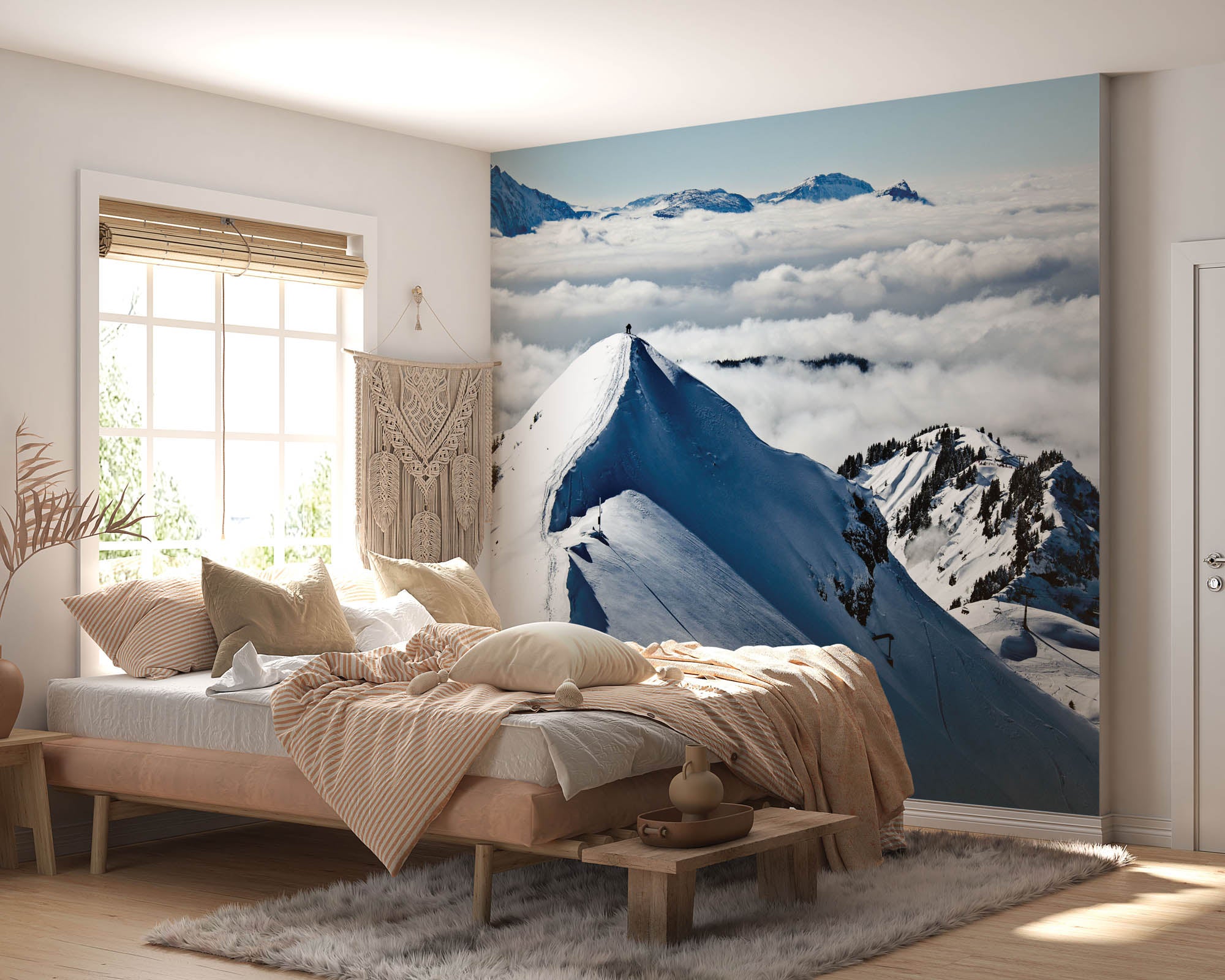 Besneeuwde bergtop in wolken - LW00132 Fotobehang