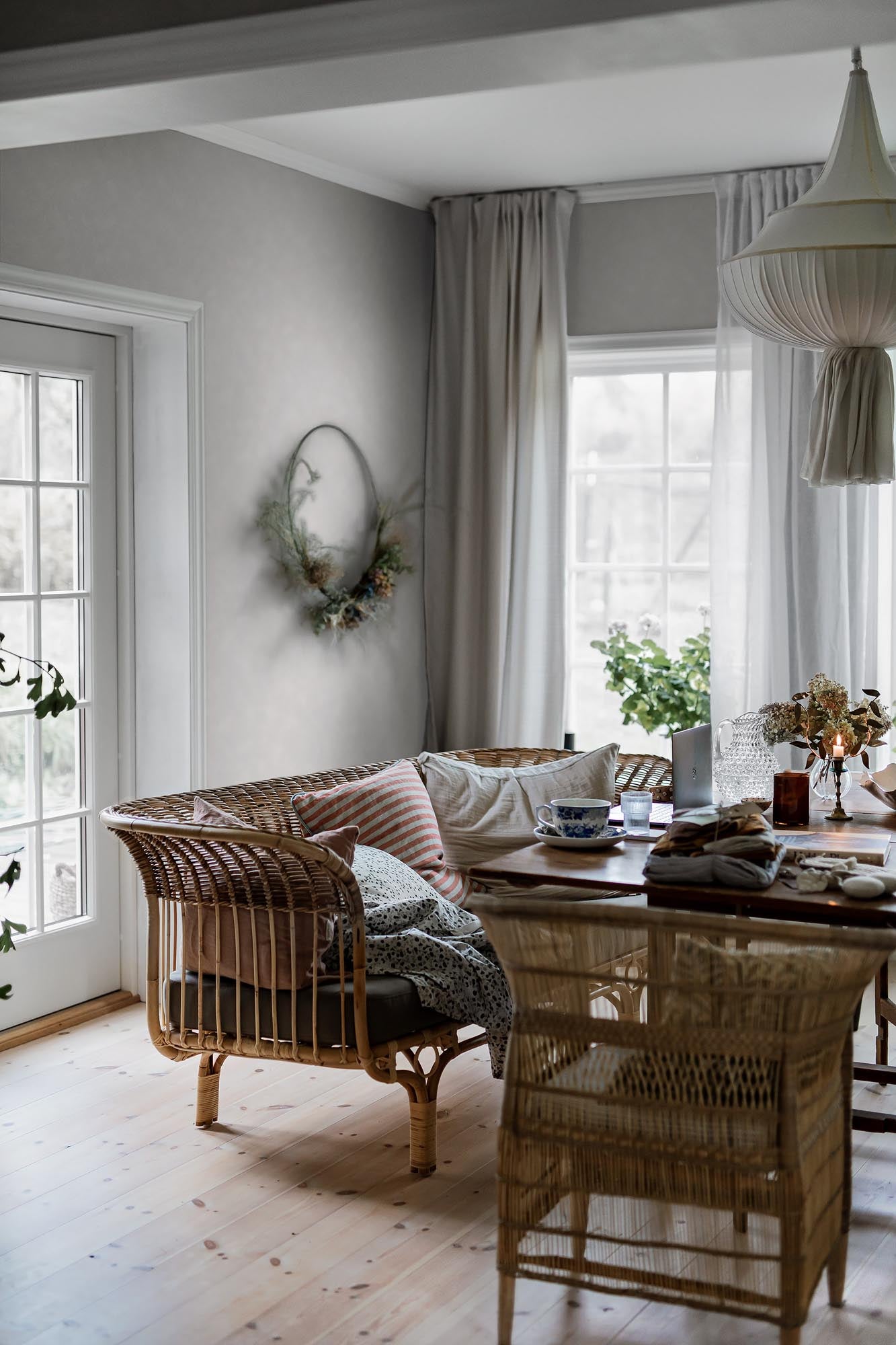Boråstapeter Cottage garden Painter´s Wall 3590 Behang