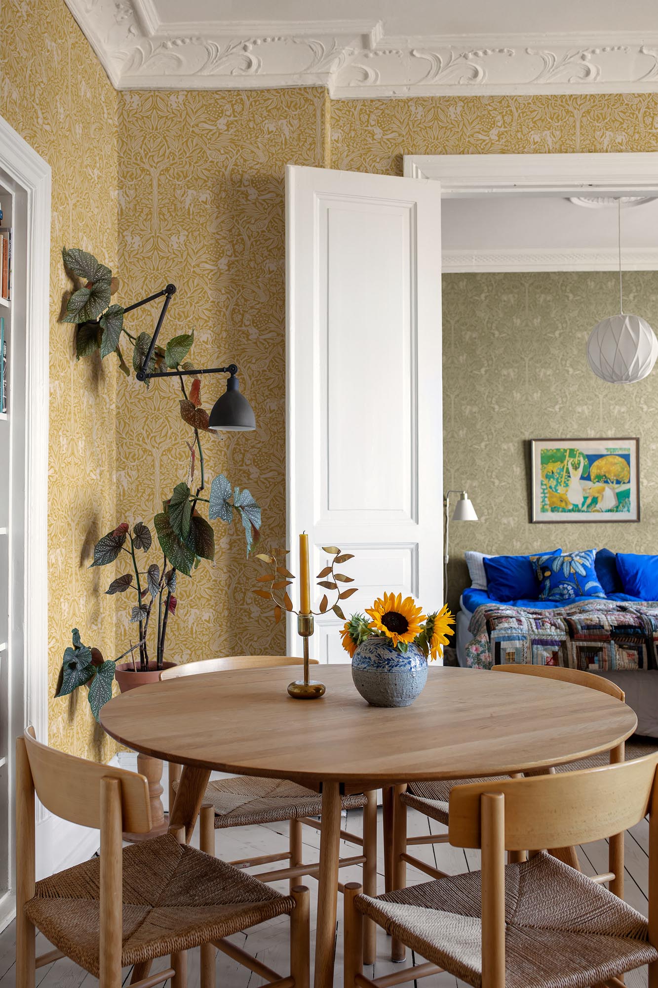 Boråstapeter New Heritage Under the Elder Tree 2048 Behang