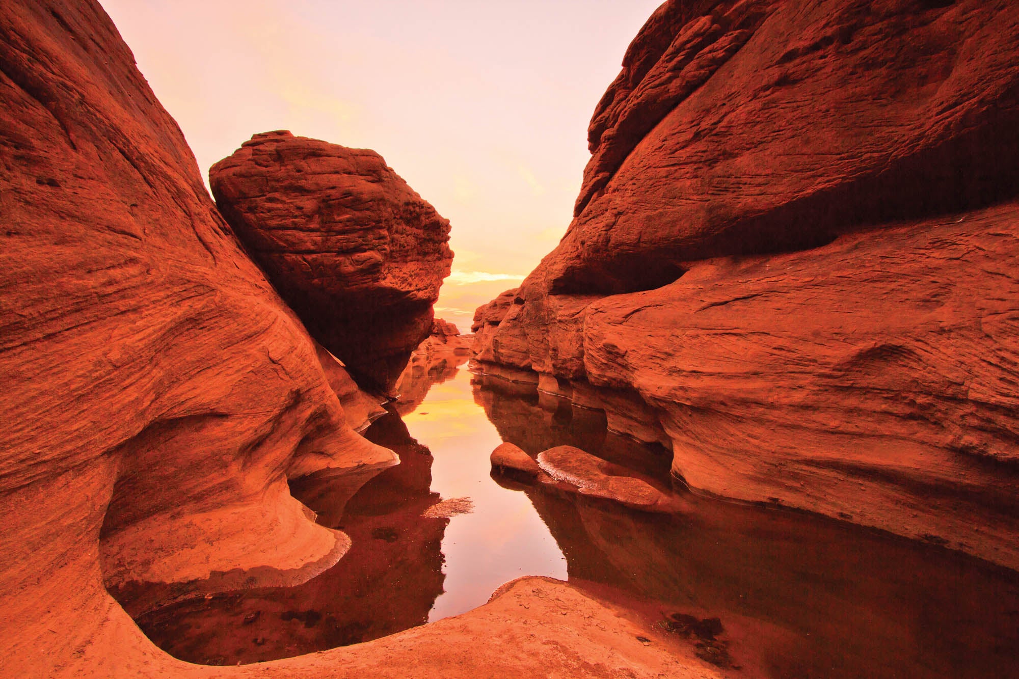 Gorge in Thailand - LW00105