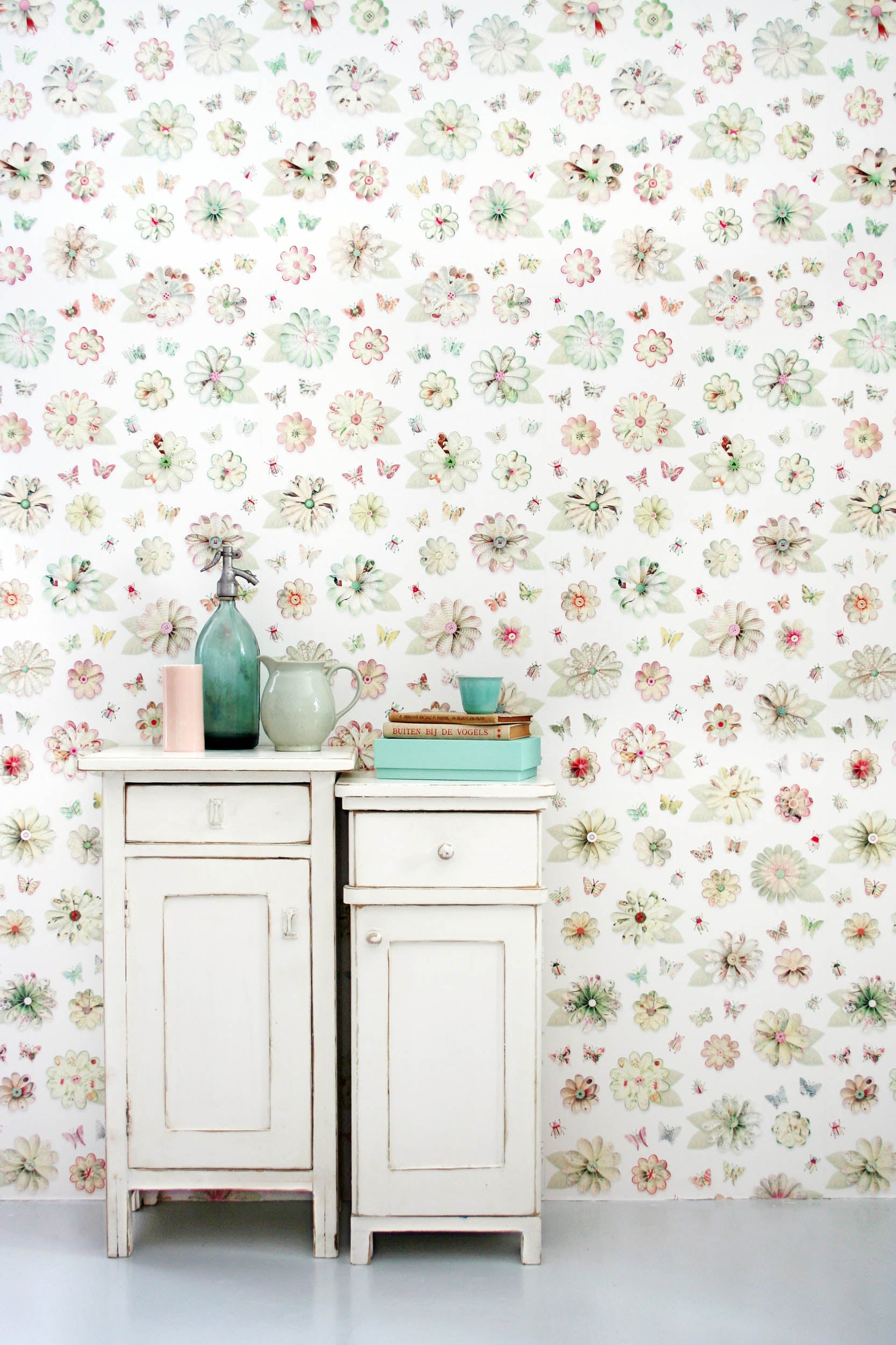 Studio Ditte Bloemen Vlinders En Kevertjes Behang