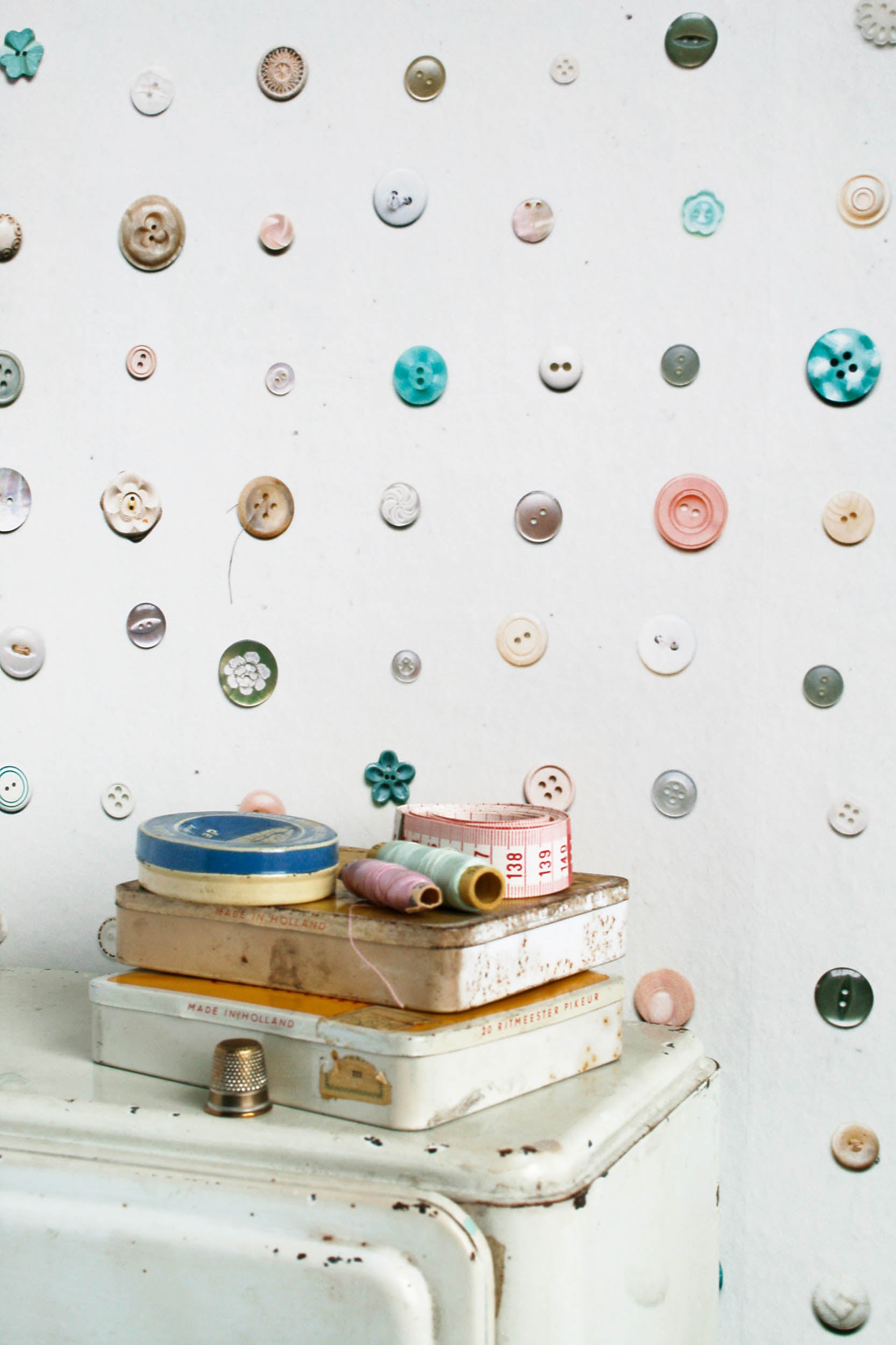 Studio Ditte Knopen Pastel Behang
