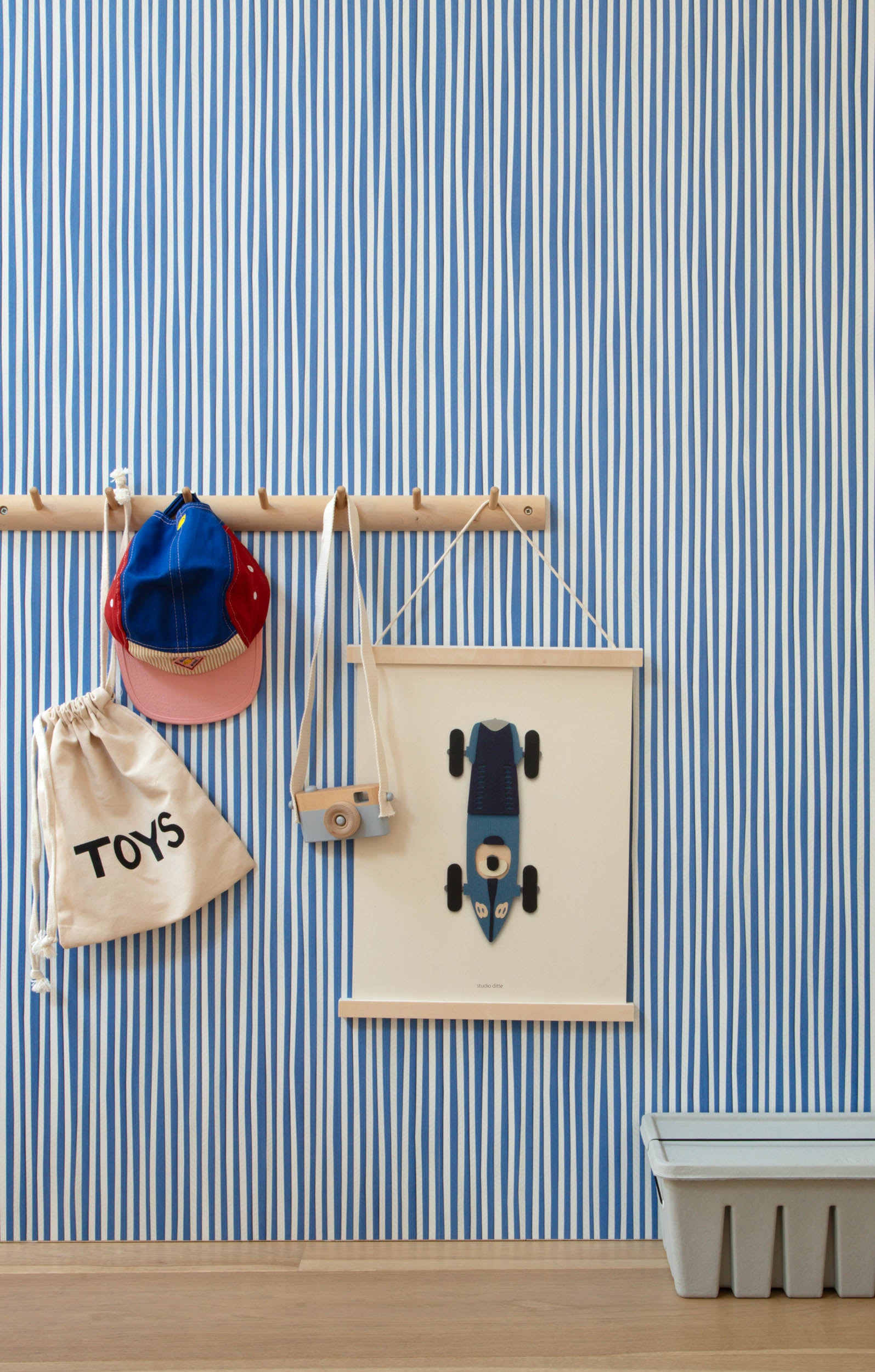 Studio Ditte Strepen Kobaltblauw Behang