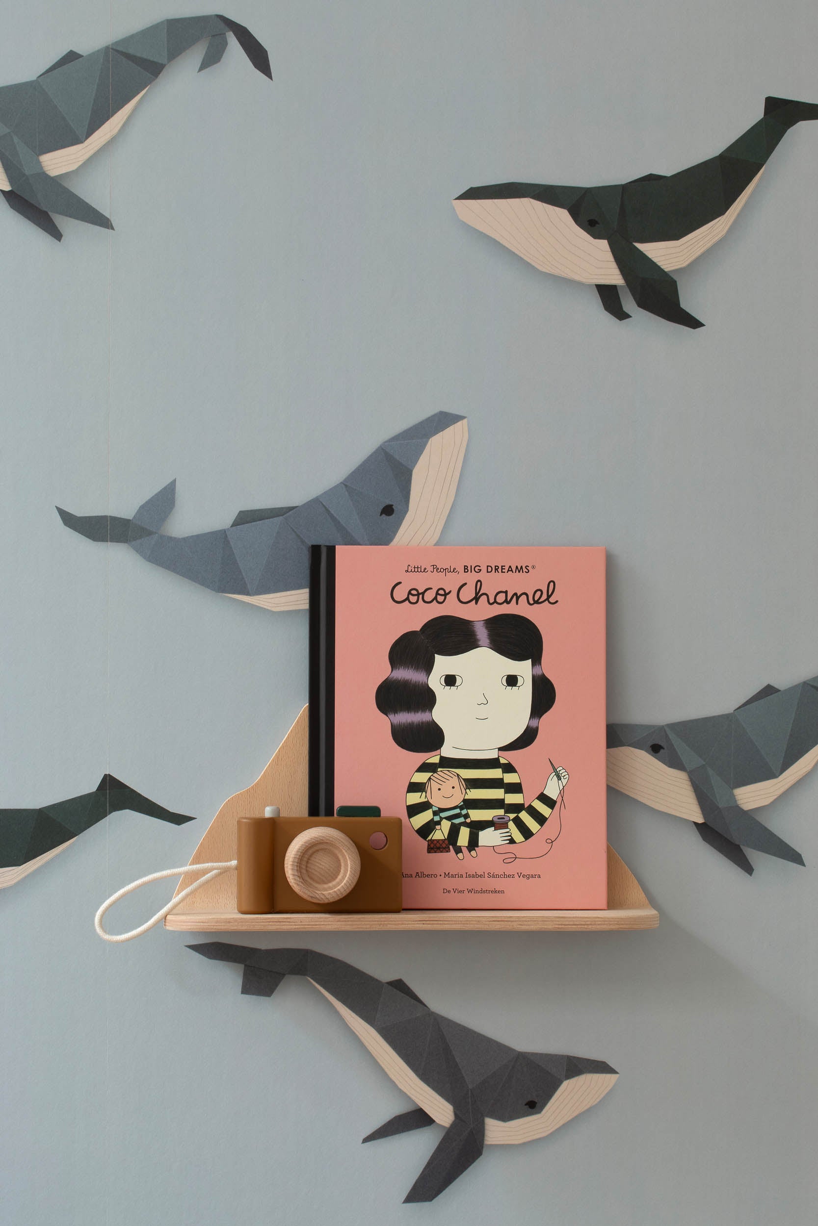 Studio Ditte Walvis Lichtblauw Behang