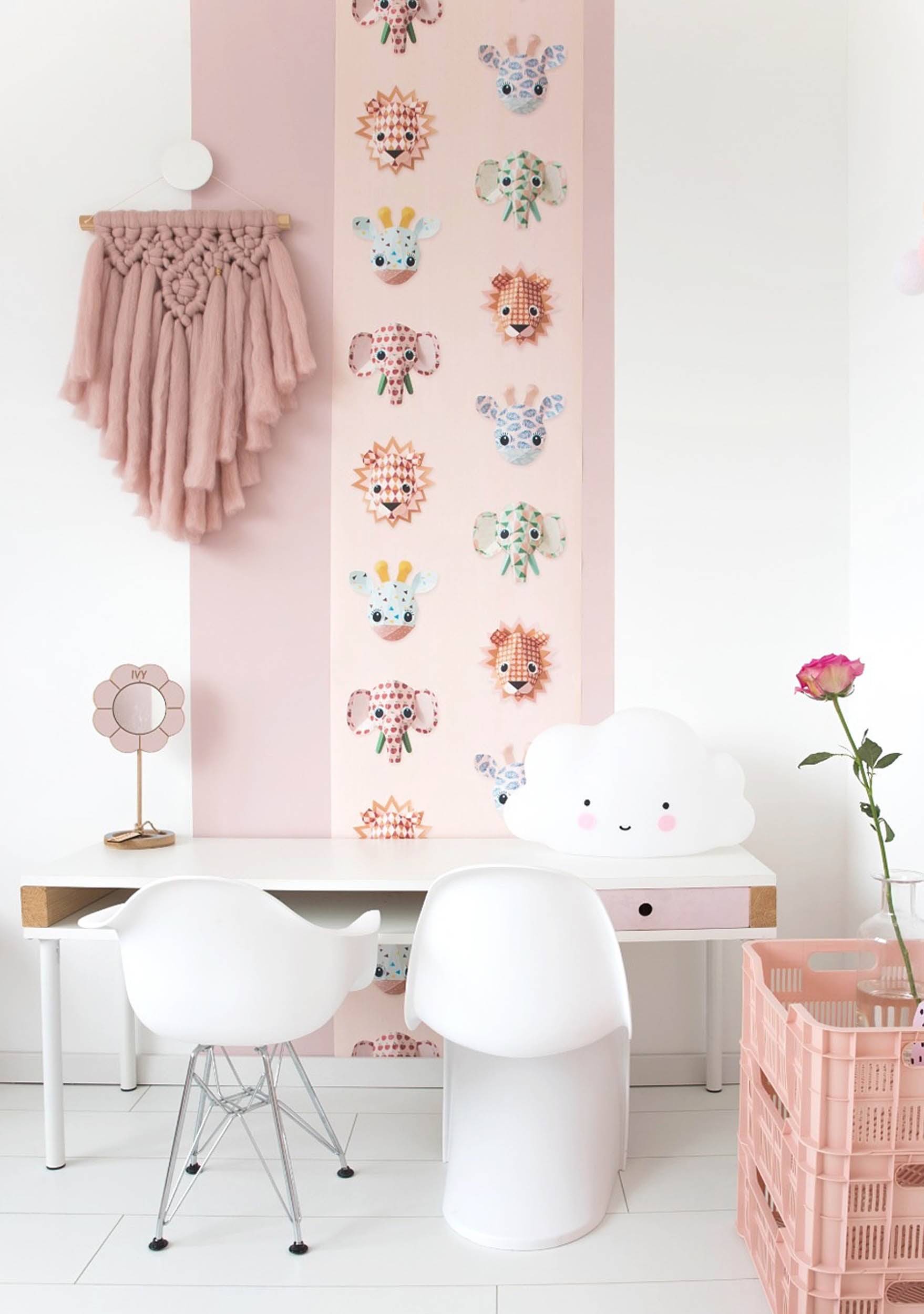 Studio Ditte Wilde Dieren Roze Behang