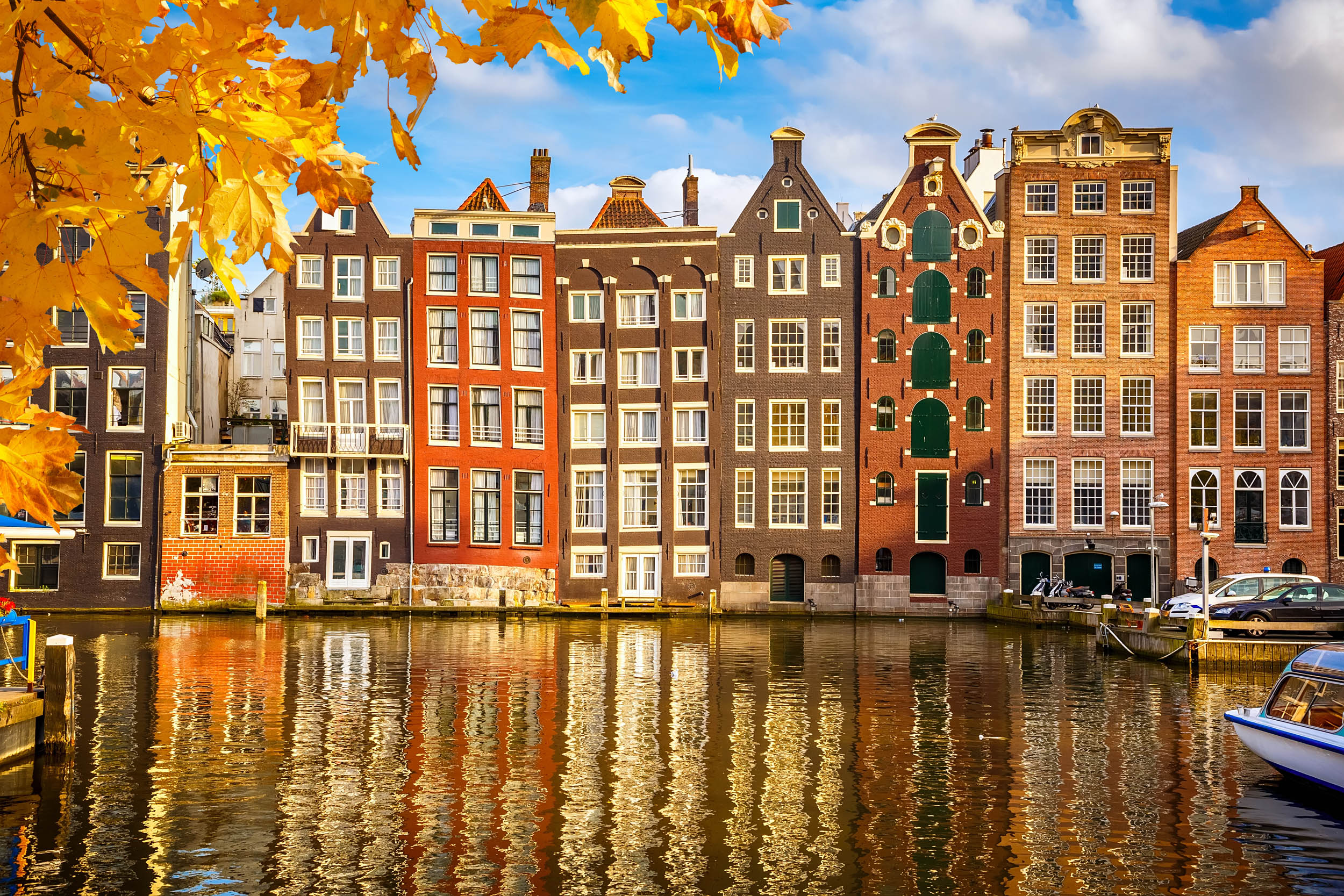 Traditionele oude gebouwen in Amsterdam - LW00739 Fotobehang